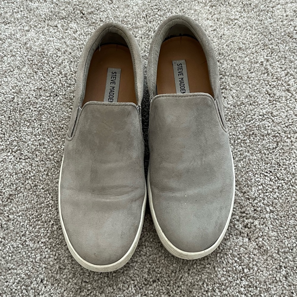 Steve Madden Women’s Slip-On Sneakers Size 9 Light Grey Casual Shoes